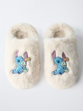 NWT Zara Kids Faux Fur LILO & STITCH DISNEY SLIPPERS OFF WHITE Size 2